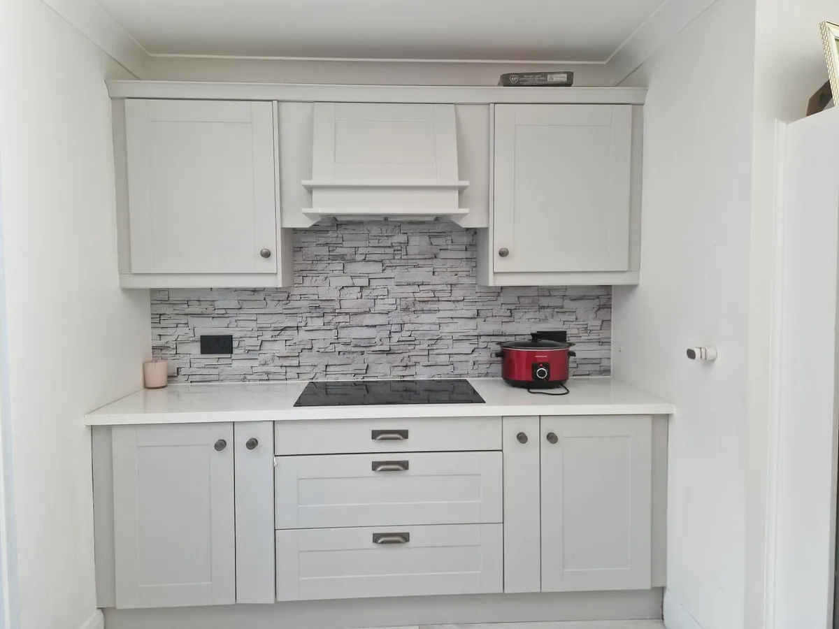 Kitchen - Image 3
