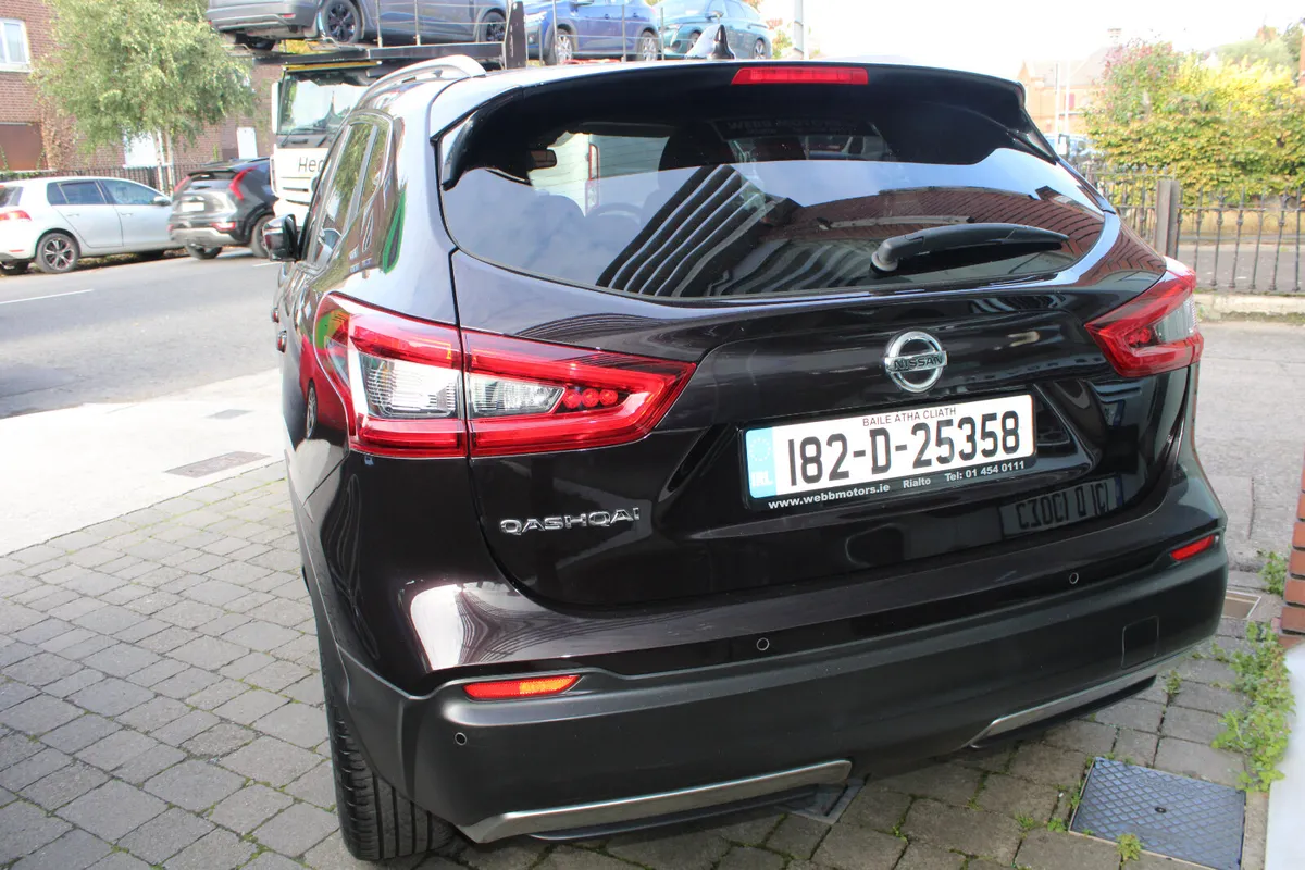 Nissan Qashqai 1.5  2018 *SALE AGREED* - Image 4