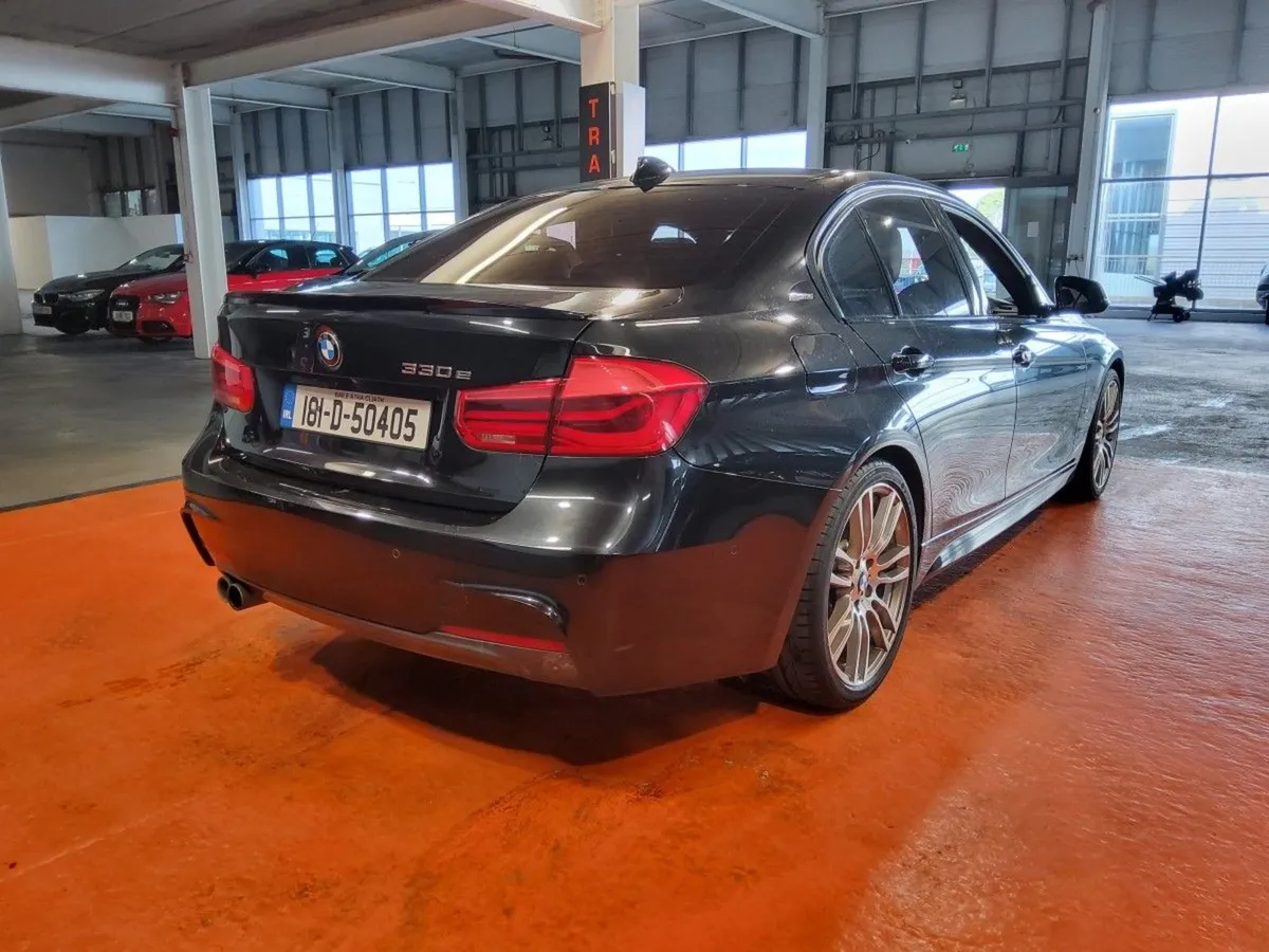 BMW 3 Series 330e M Sport - Image 4
