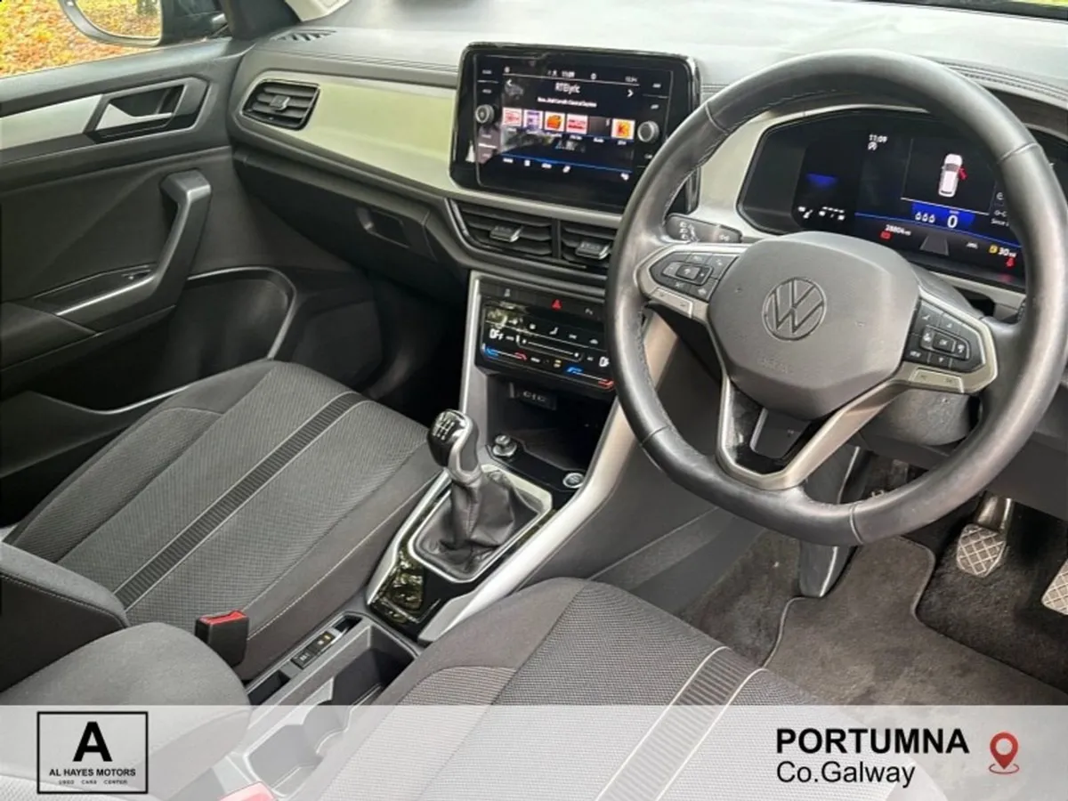 Volkswagen T-Roc Edition 75 2.0tdi 116HP  flash S - Image 2