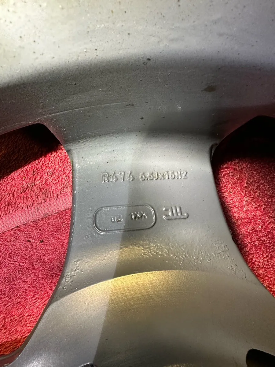 4 alloy wheels for sale. - Image 4