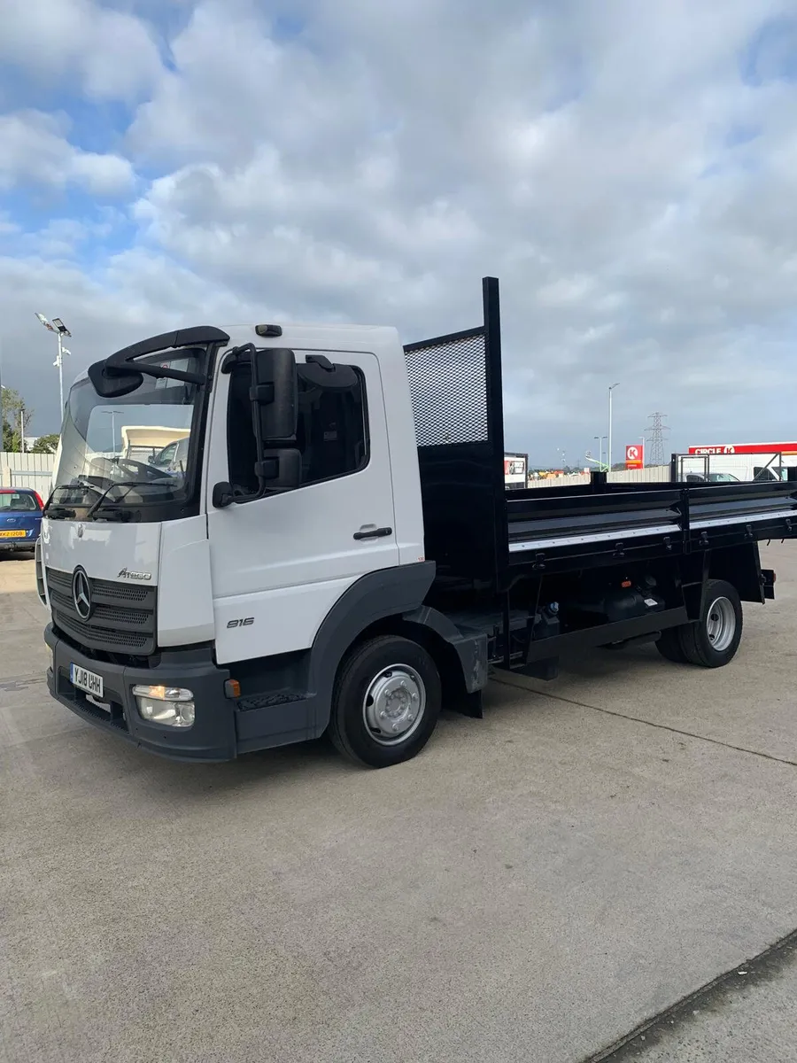 June 2018 Mercedes Atego 816 7.5T Tipper - Image 2