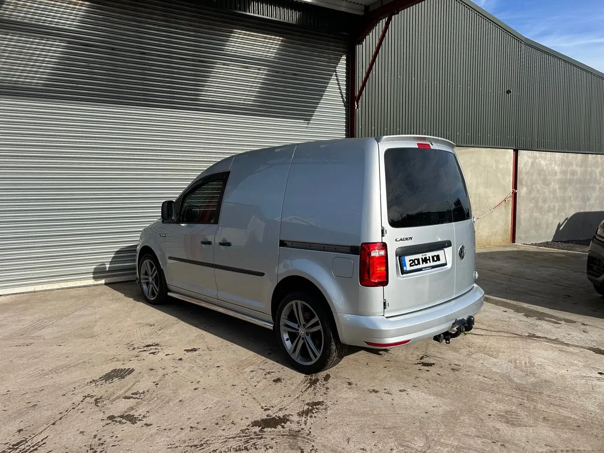Volkswagen caddy 2.0L - Image 3