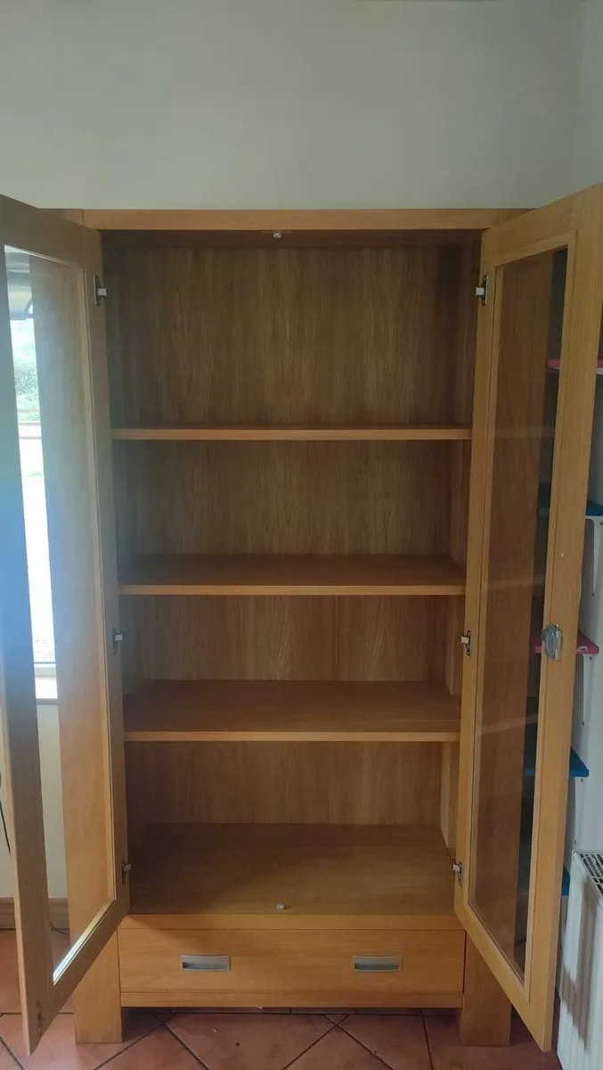 Display Cabinet - Image 4