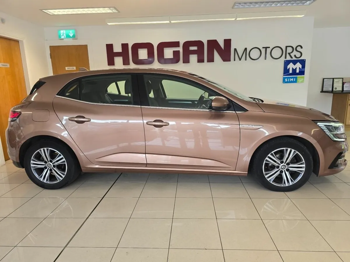 Renault Megane Iconic Diesel 5dr H/B * Best Spec * - Image 3