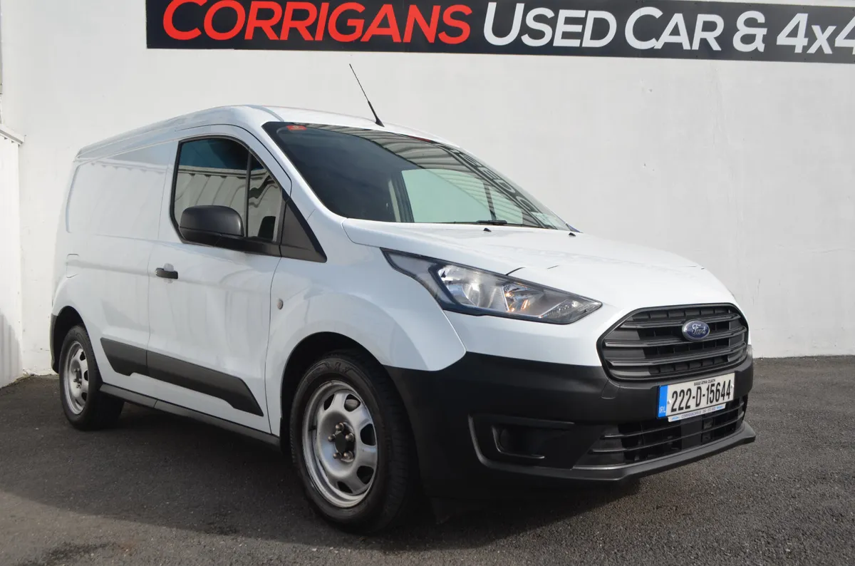 ONLY 59,000KMS!!-3 SEATS-CASH PRICE INCLS VAT - Image 1