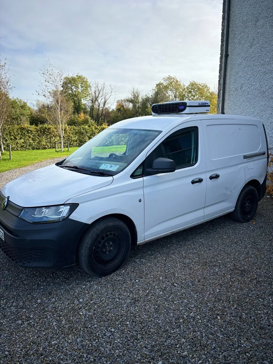 212 VW Caddy Van DOE 05/26 - Image 3