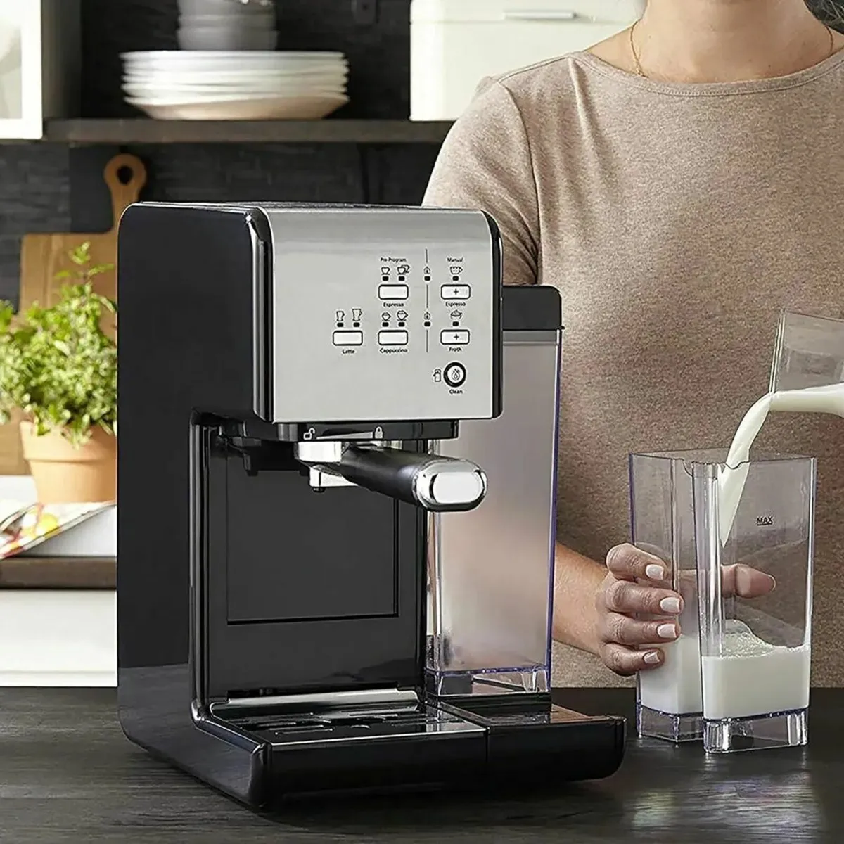 Automatic Espresso Maker – 19-Bar Coffee Machine - Image 3