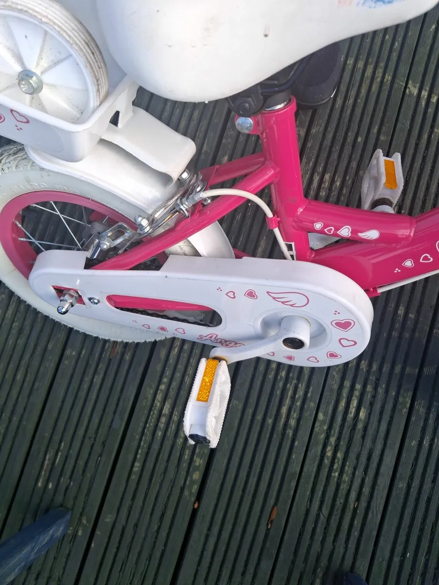 Girls Pink Bike - Image 3