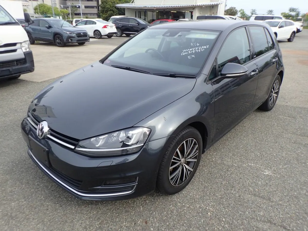 Volkswagen Golf 1.2 Highline 5Dr H/B Automatic - Image 2