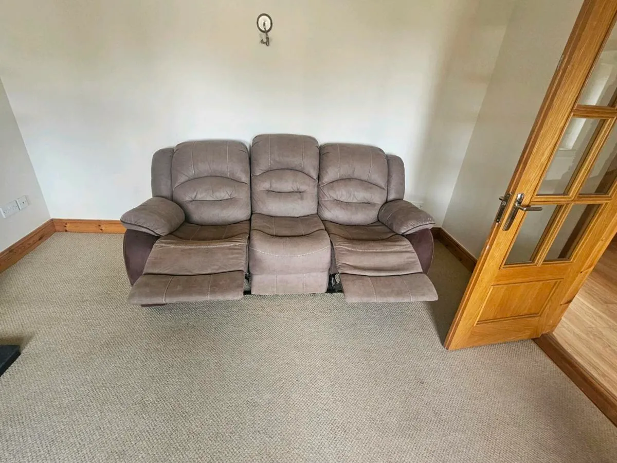 Couch set - Image 2