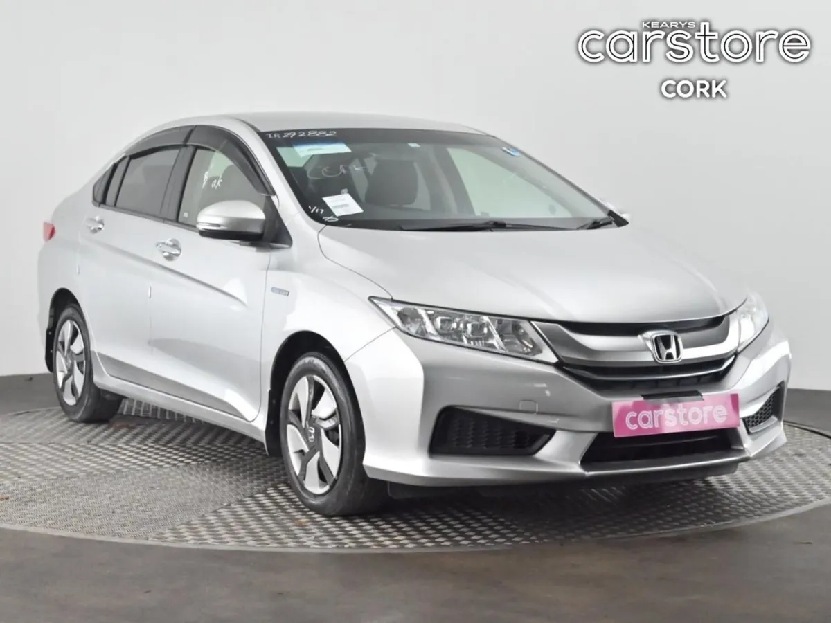 Honda Grace 1.5 4 DR Auto - Image 1