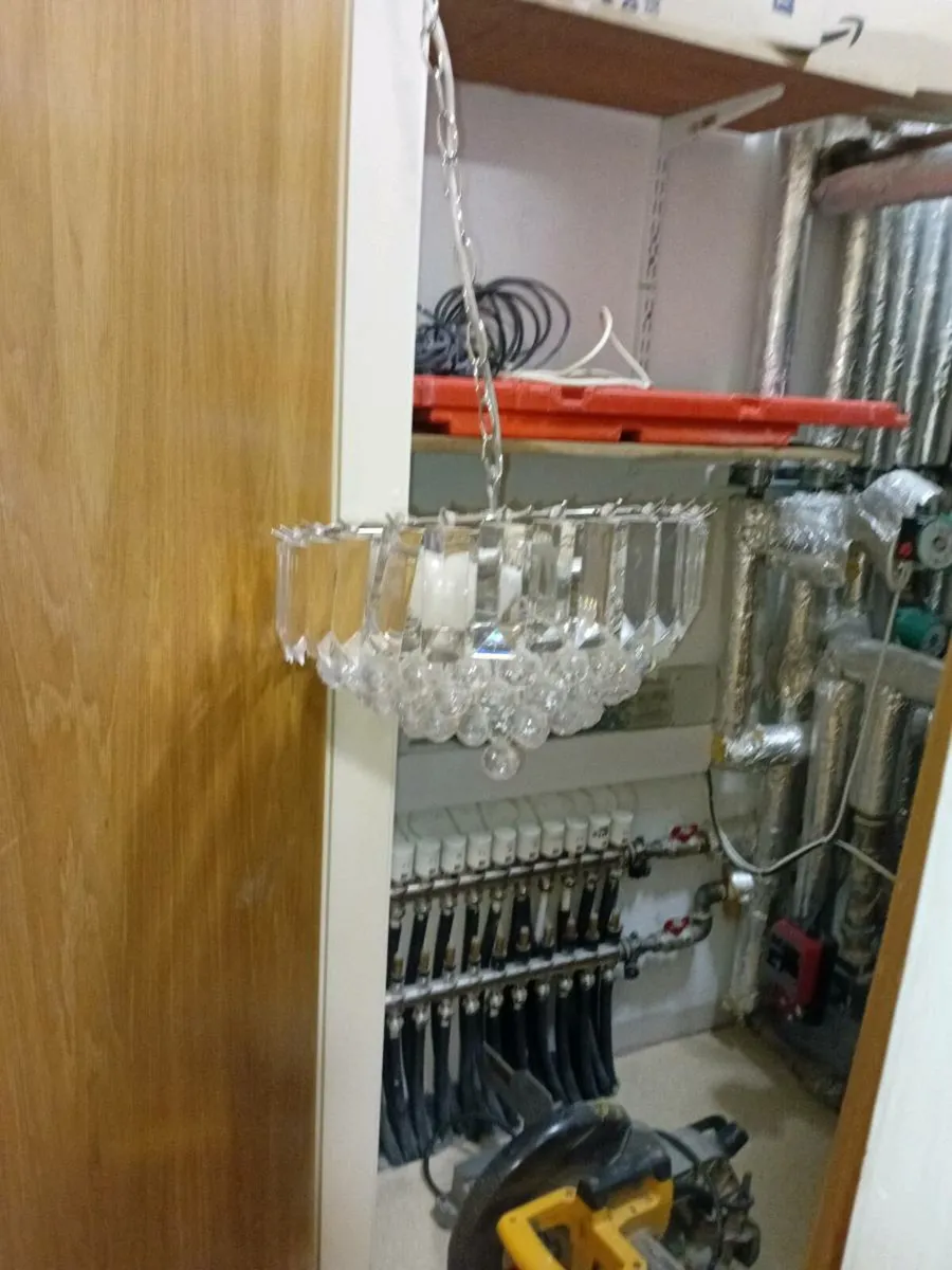 Chandelier - Image 4