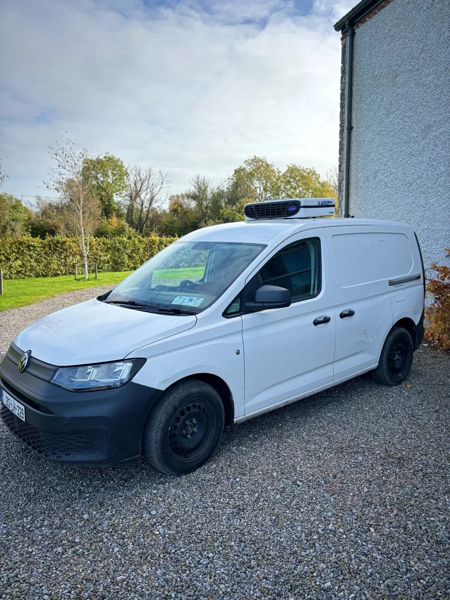 212 VW Caddy Fridge Van DOE 05/26 - Image 1