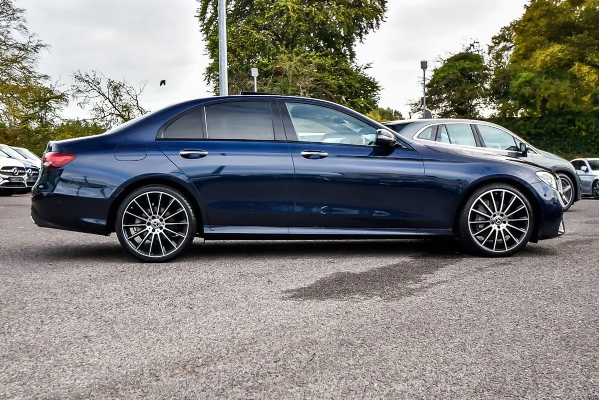 Mercedes-Benz E-Class E220d AMG Premium Plus 194b - Image 3