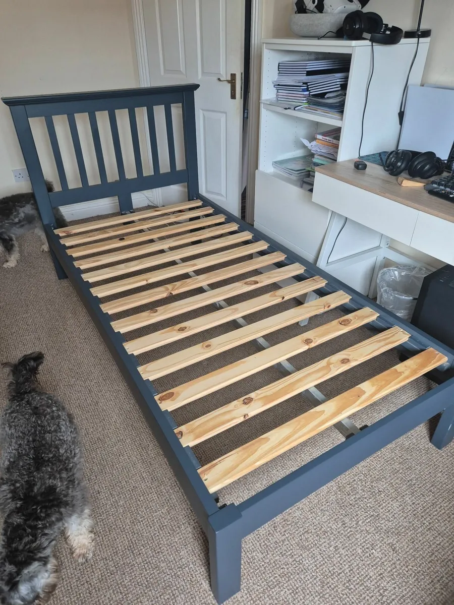beds - Image 2