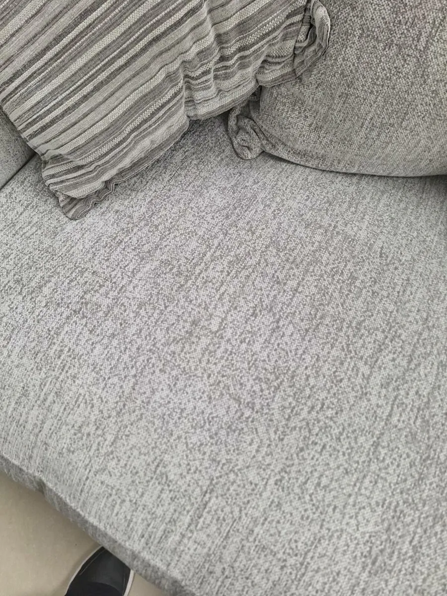 Couch/Sofa - Image 3