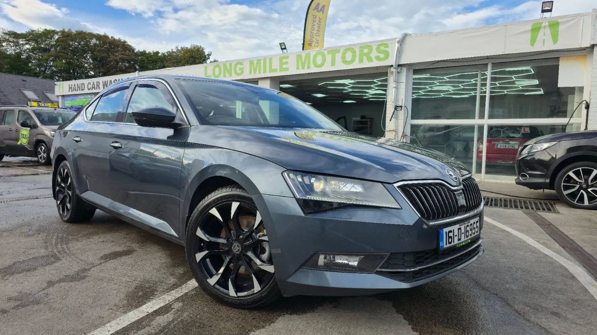 Skoda Superb 2016 - Image 2