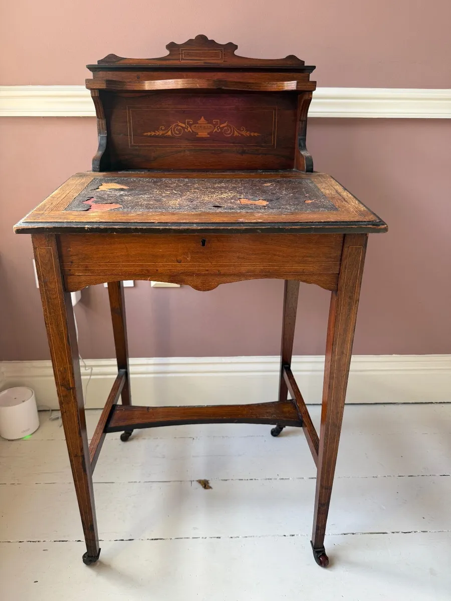 Sweet antique writing desk - Image 2
