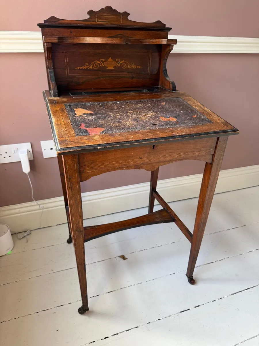 Sweet antique writing desk - Image 3