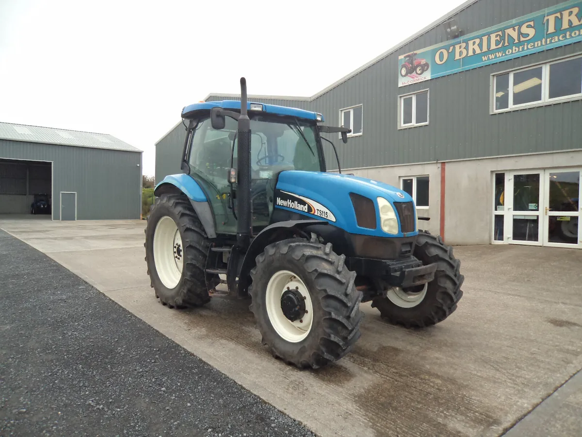 2005 New Holland TS 115 A Plus - Image 2