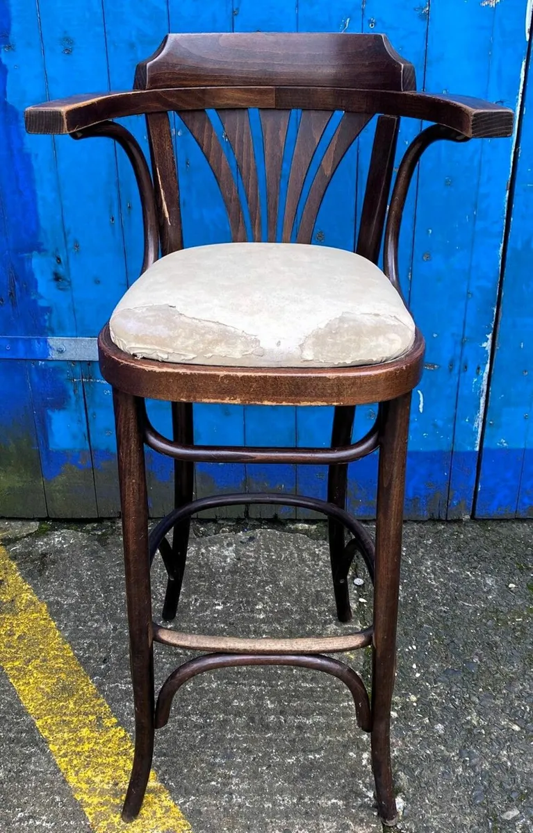 BENTWOOD BAR STOOLS £55 EACH - Image 2