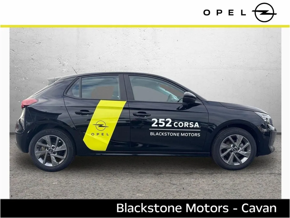 Opel Corsa SC 1.2i (75ps) S/S 5 Speed - Image 3