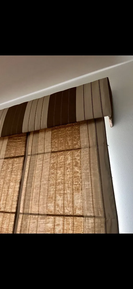 Blinds - Image 1