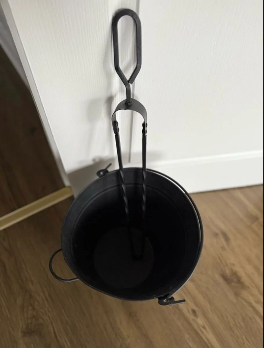 Coal bucket, great condition - Image 2