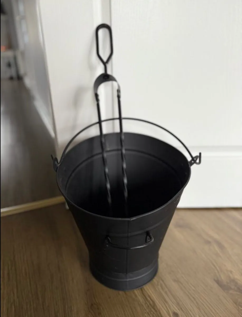 Coal bucket, great condition - Image 3
