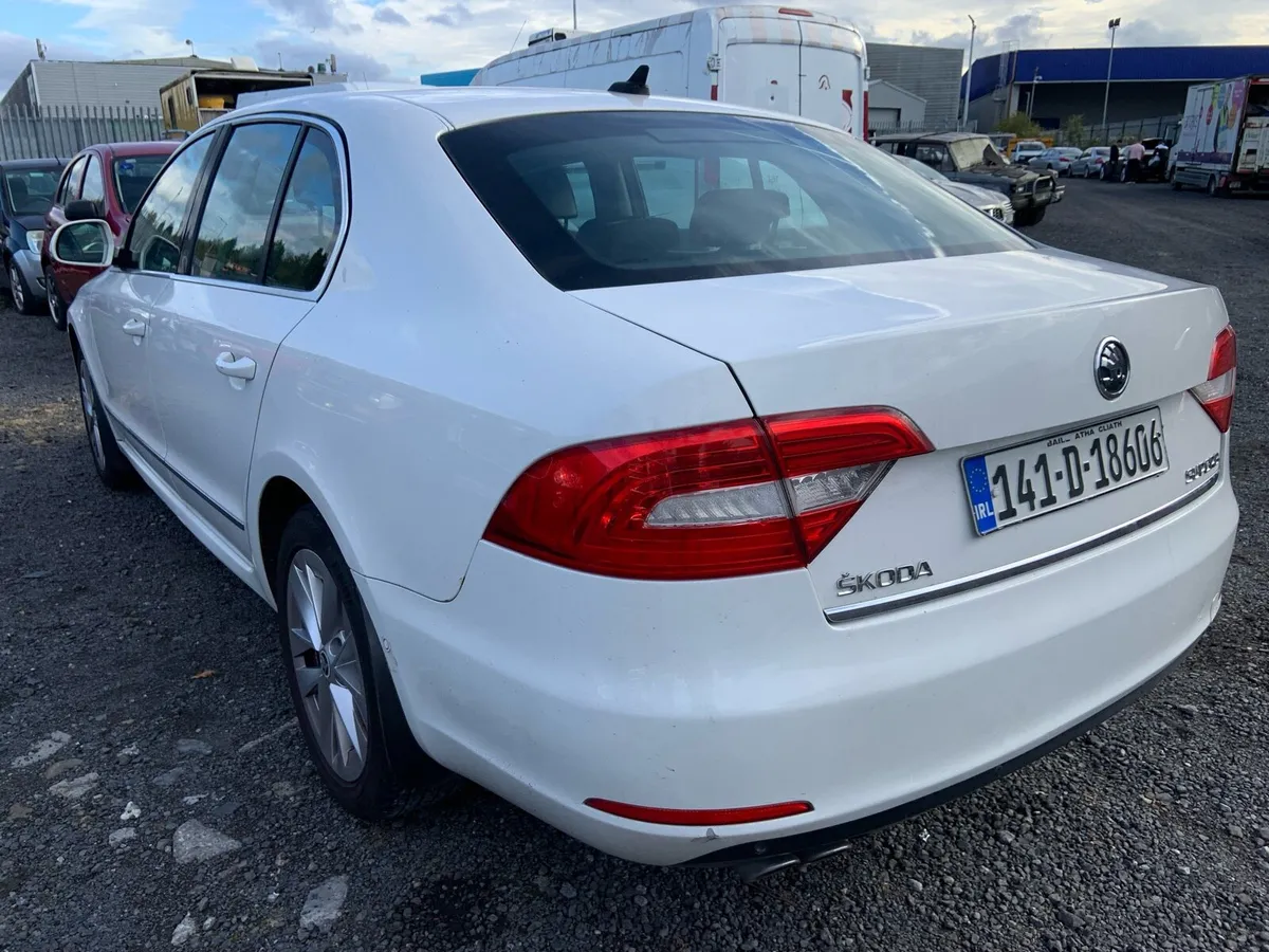 Skoda superb automatic - Image 4