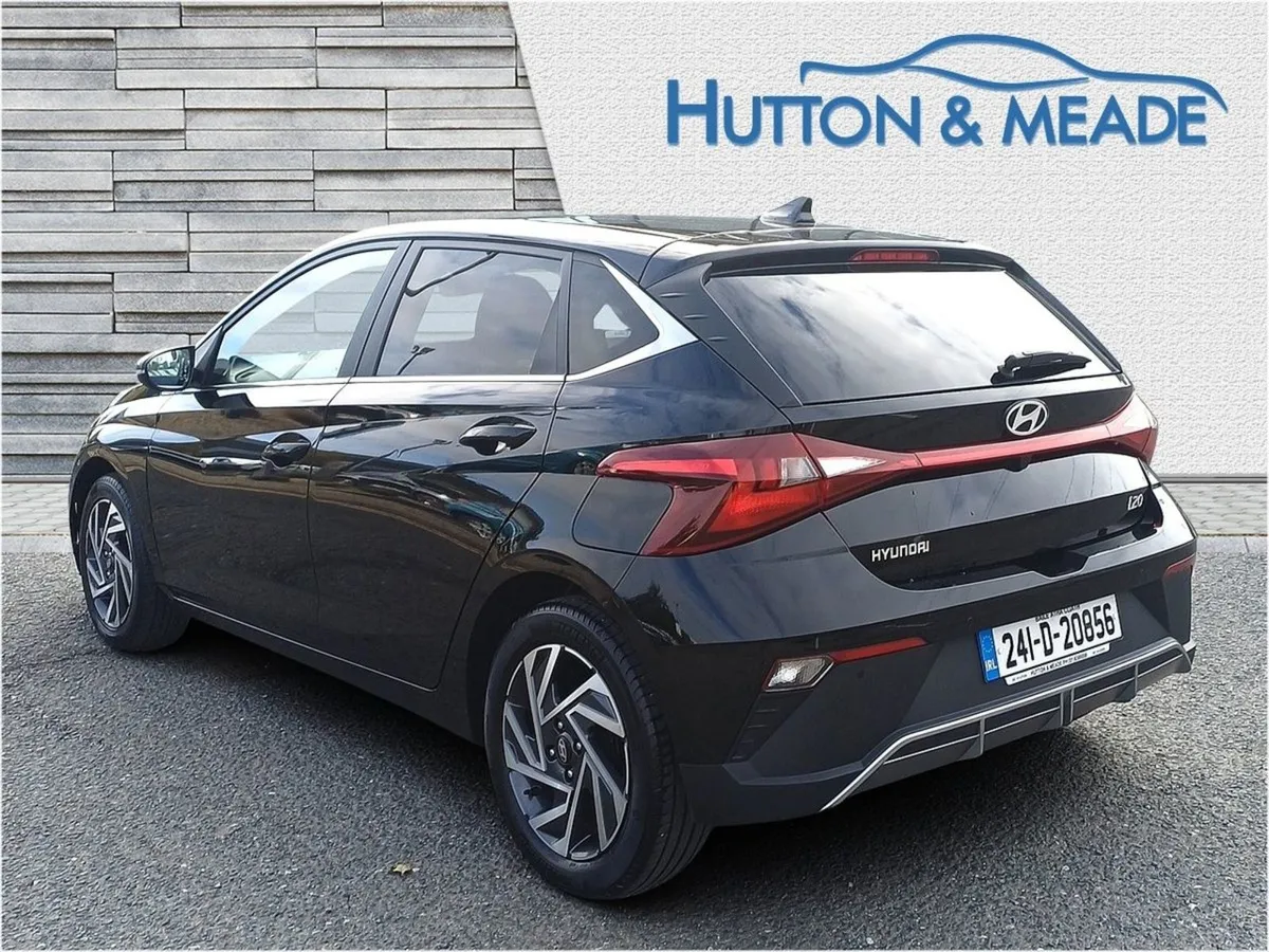 Hyundai i20 Delux Plus 1.2 Petrol 5dr - Image 3