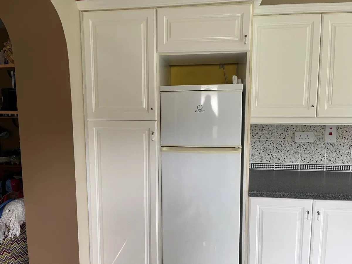 Kitchen units - Image 2