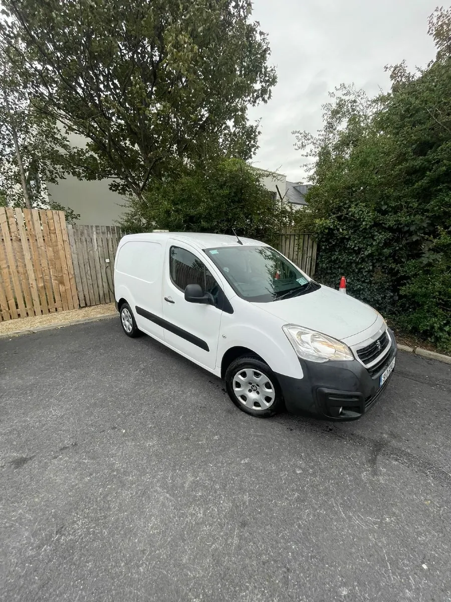 Peugeot Partner 2019 - Image 1