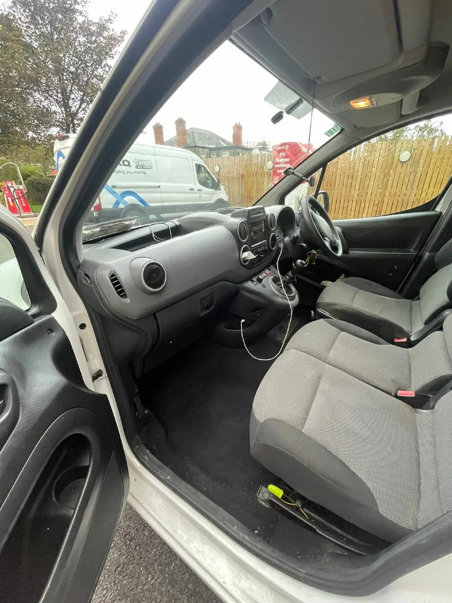 Peugeot Partner 2019 - Image 3