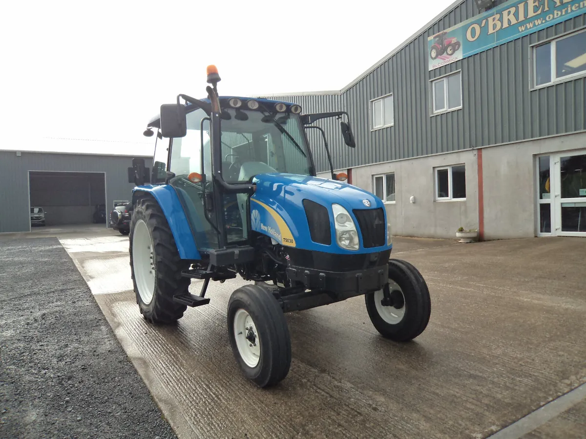 2011 New Holland T5030 - Image 3