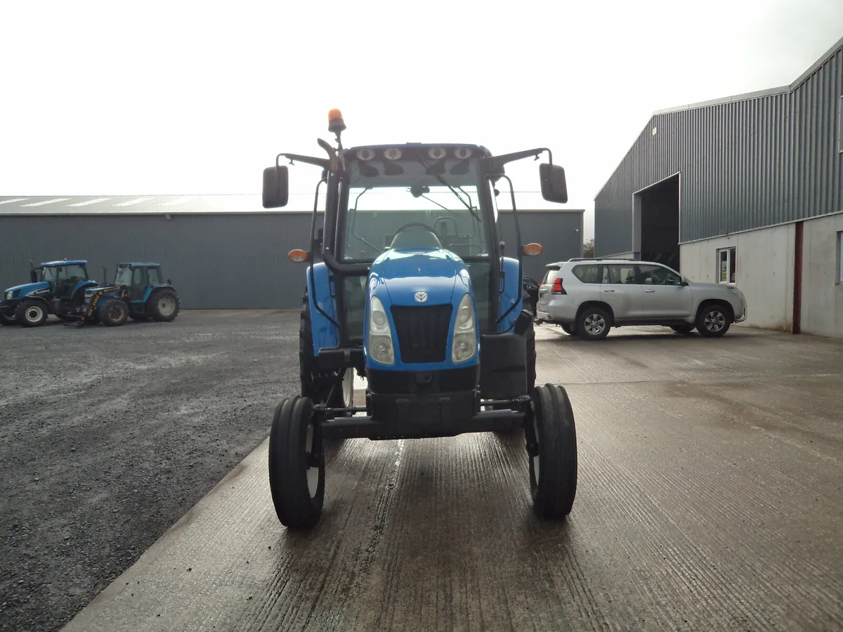 2011 New Holland T5030 - Image 4