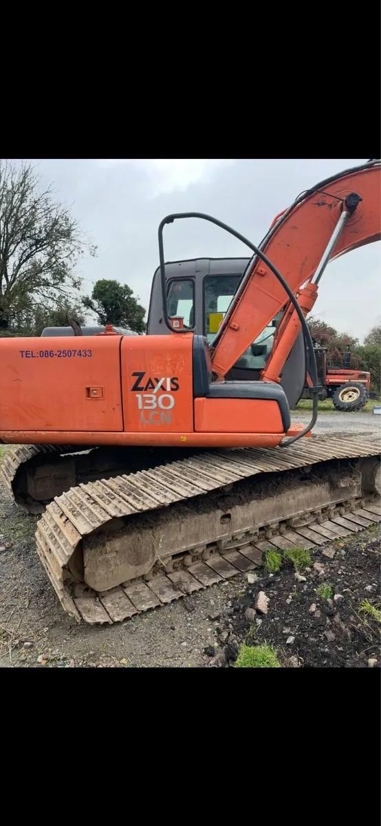 Hitachi 130 - Image 1