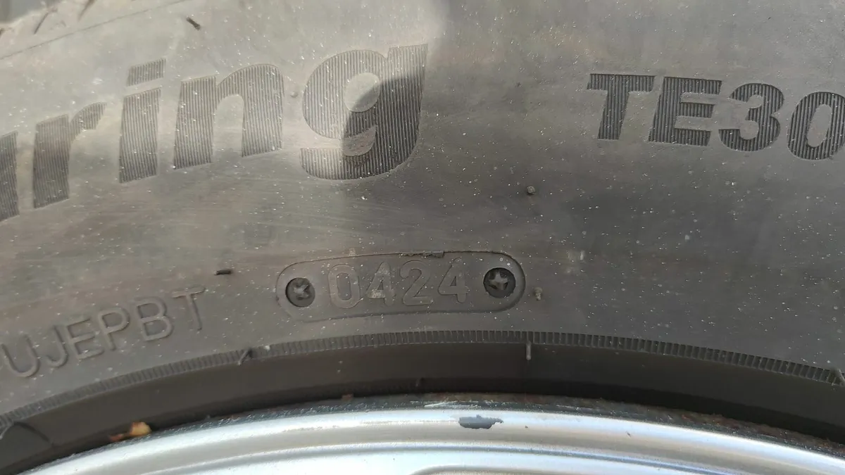 Set of steel wheels and tyres. - Image 3