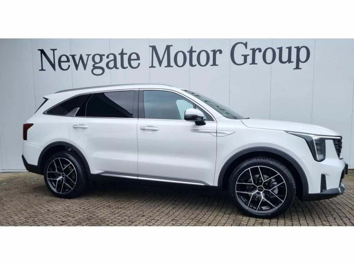 Kia Sorento Commercial K2 with Upgraded Wheels - O - Image 3