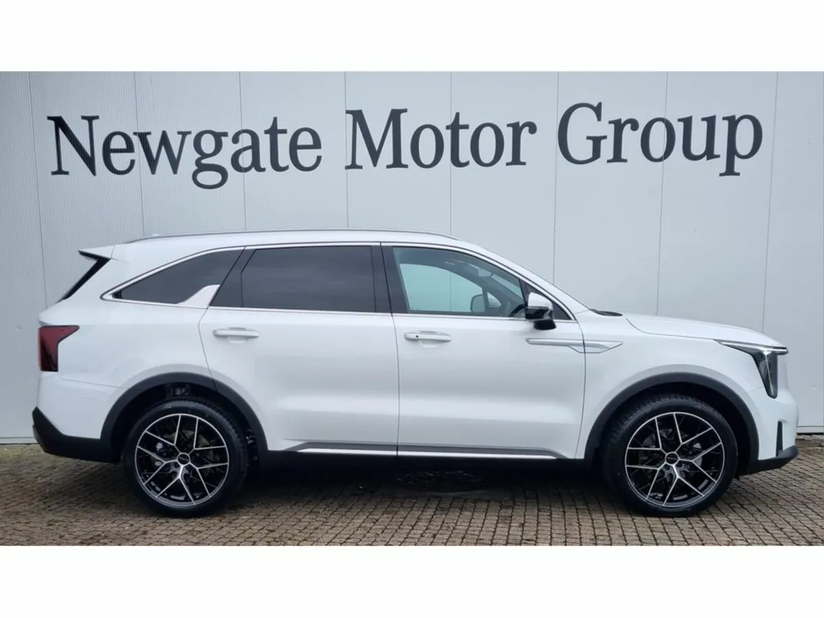 Kia Sorento Commercial K2 with Upgraded Wheels - O - Image 4