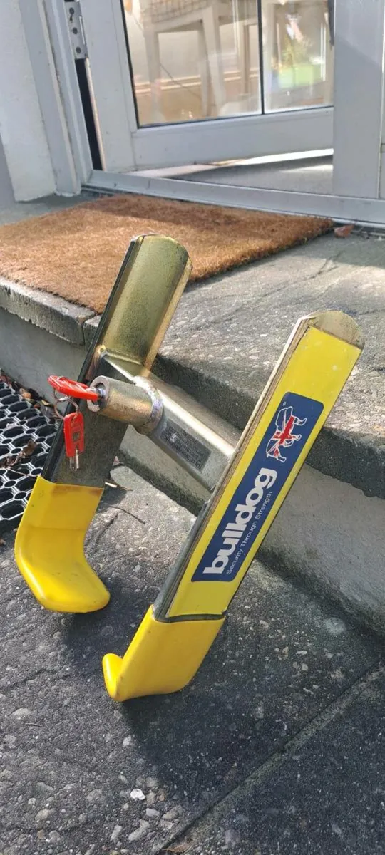 Bulldog EuroClamp wheelclamp - Image 2