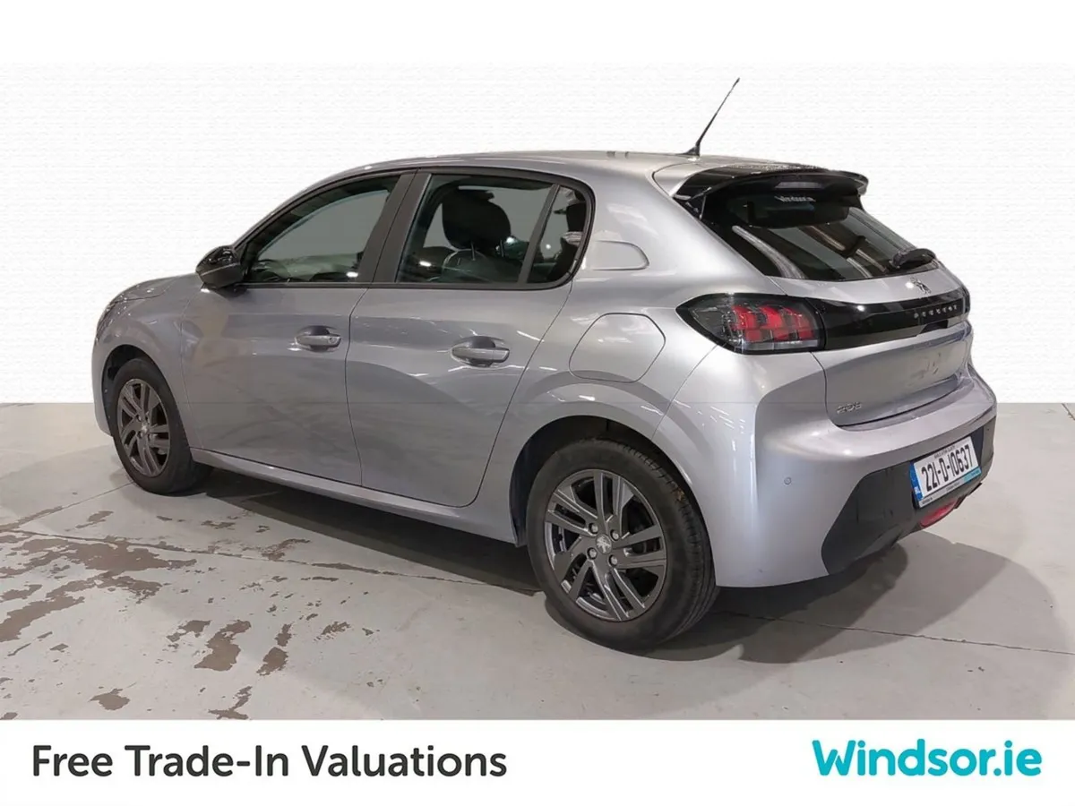 Peugeot 208 1.2 Puretech 75 bhp Active - Image 3