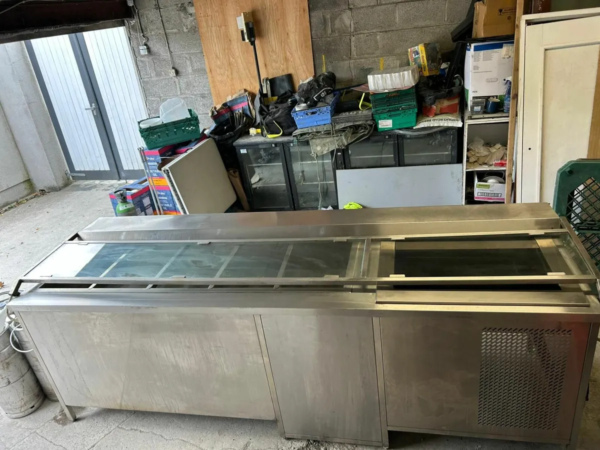 catering equipment - Image 1