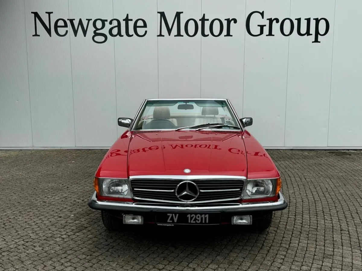 Mercedes-Benz SL-Class 2.7 - Image 2