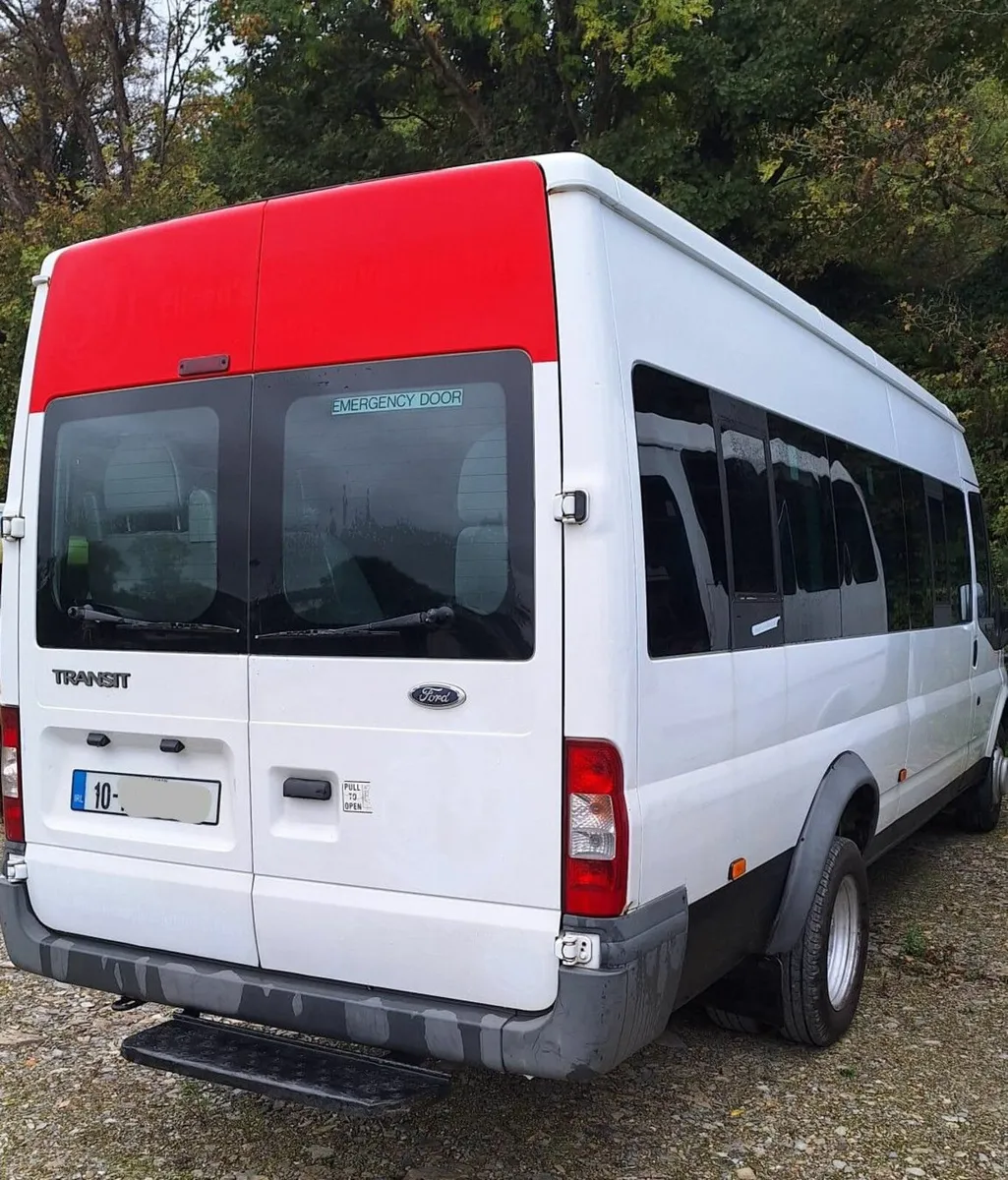 2010 Ford Transit Minibus - Image 4