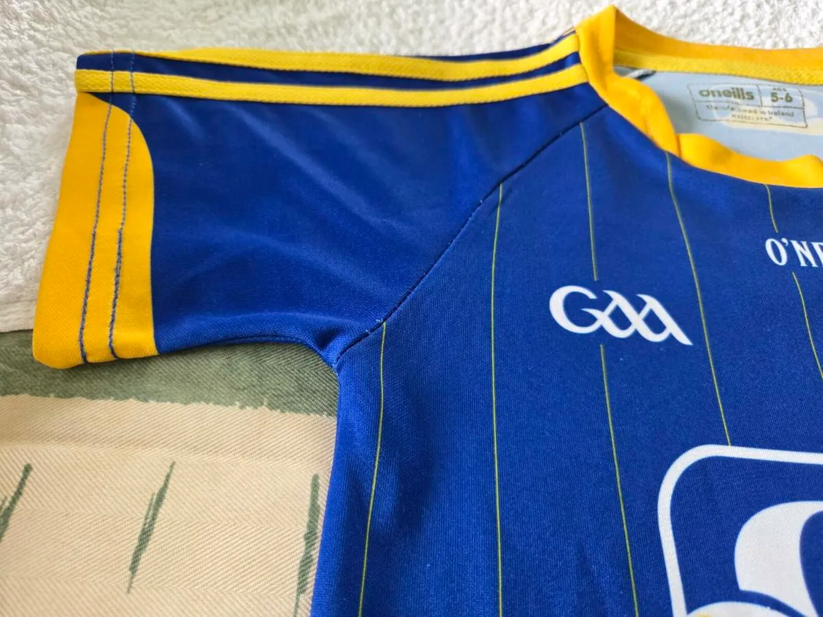 Roscommon Away Gaelic Football Jersey 2015 to 2016 - Image 3