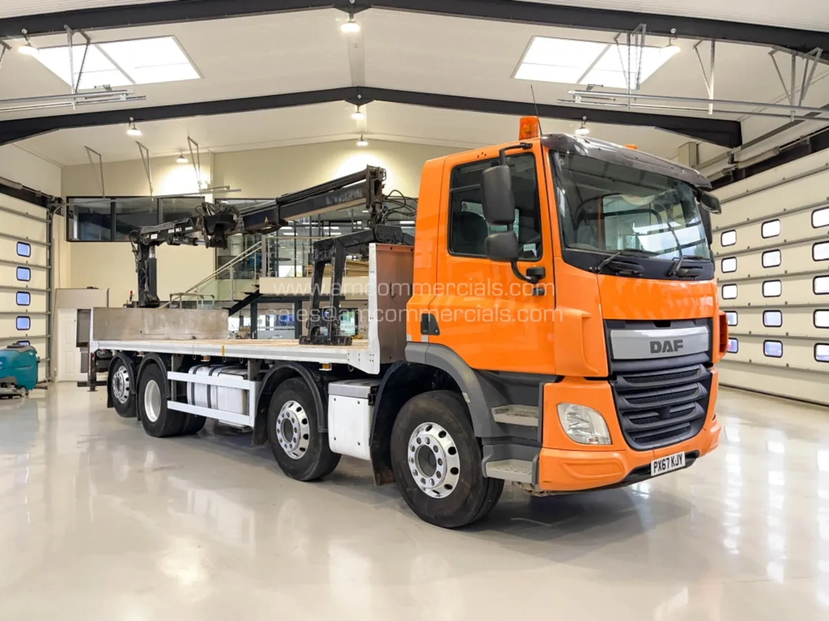 2017 (67) DAF CF 400 8X2 32 TONNE FLATBED BLOCK GR - Image 1