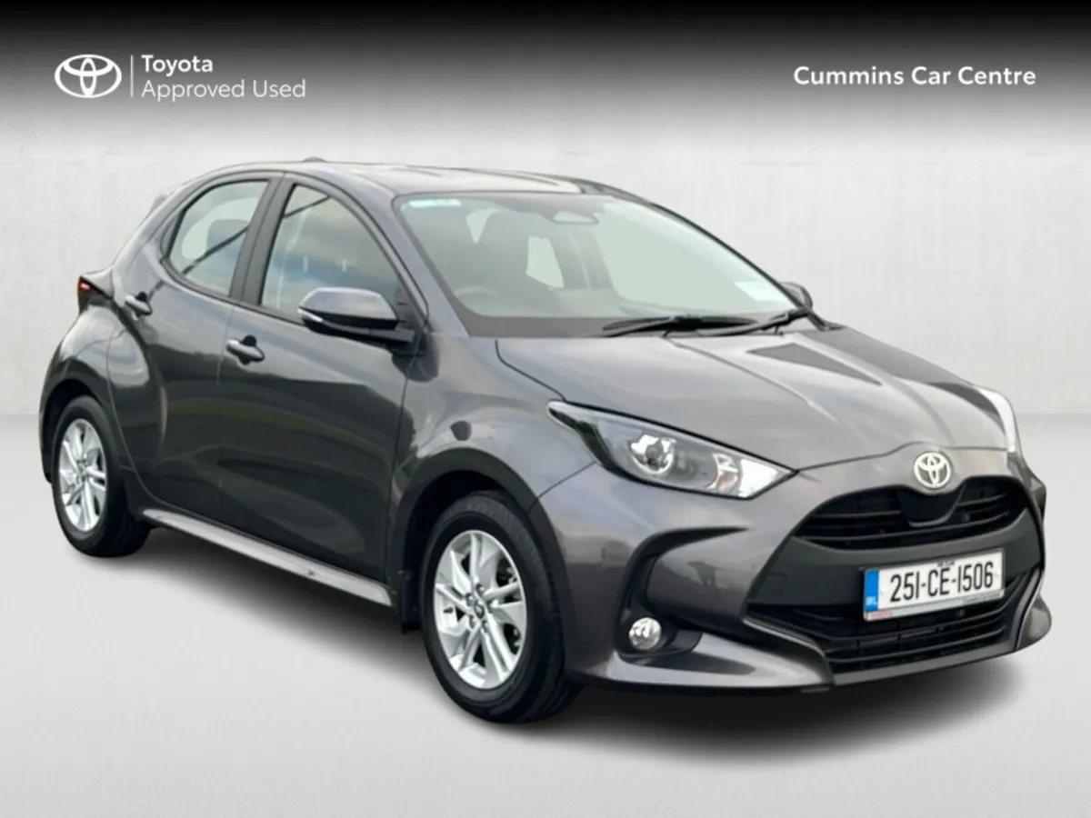 Toyota Yaris Yaris Hybrid 115 Luna - Image 1