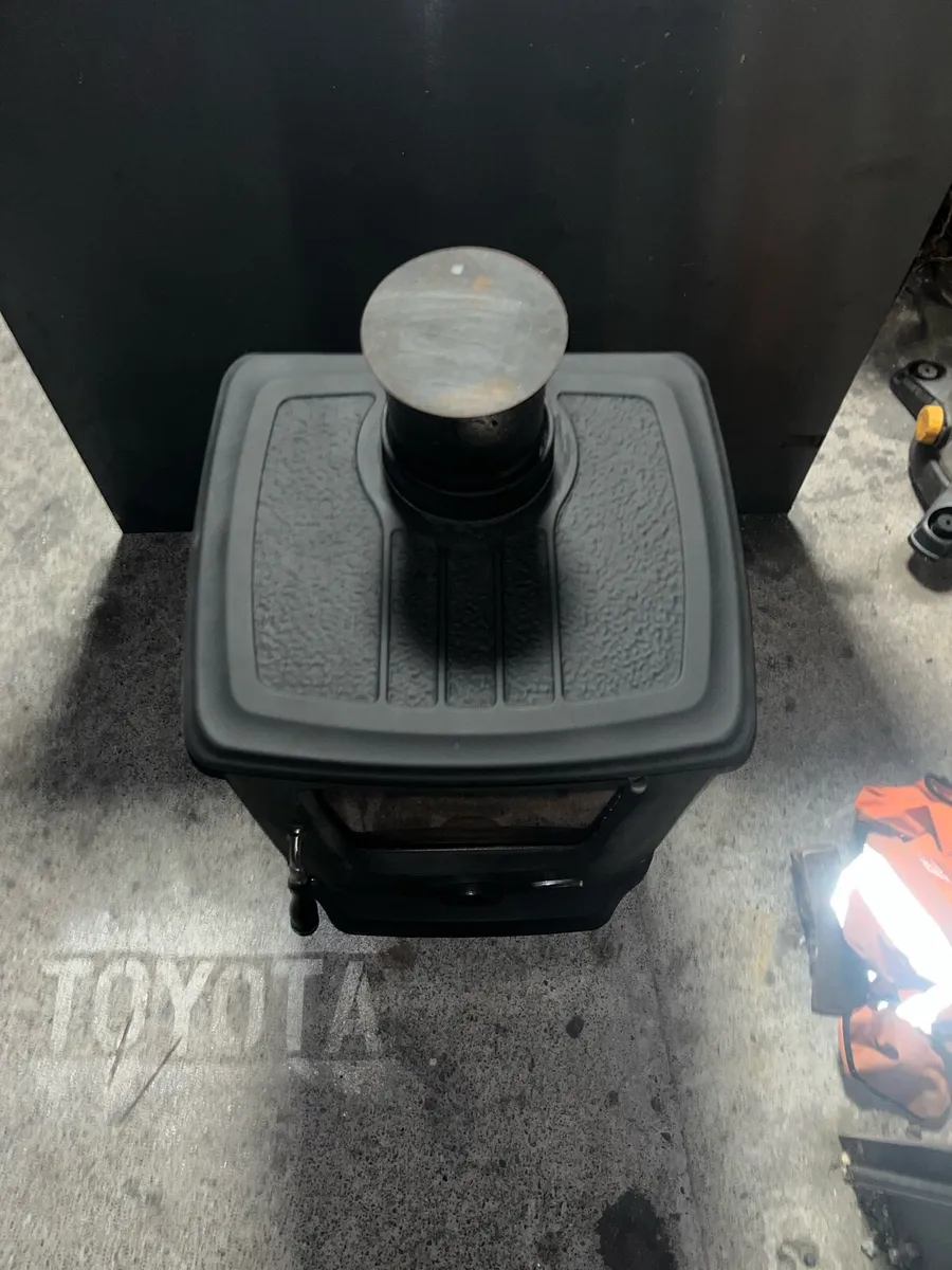 Heritage fire stove - Image 3